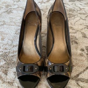 NIB Circa by Joan & David Cheetah Heel Shoes